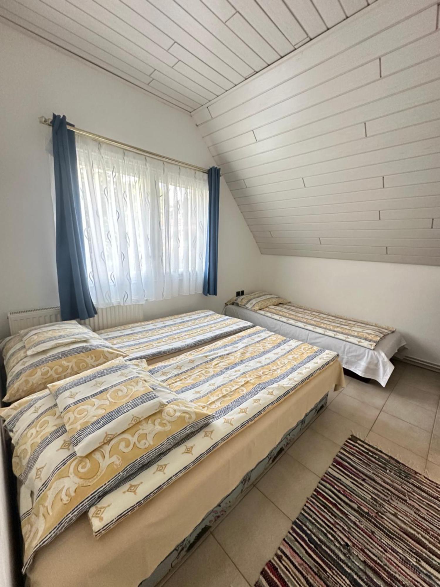 Rita Apartman Balatonszeplak 希欧福克 外观 照片